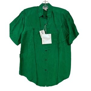 NWT Vintage Womens Dark Green Washable Silk Short Sleeve Button Up Shirt Retro S